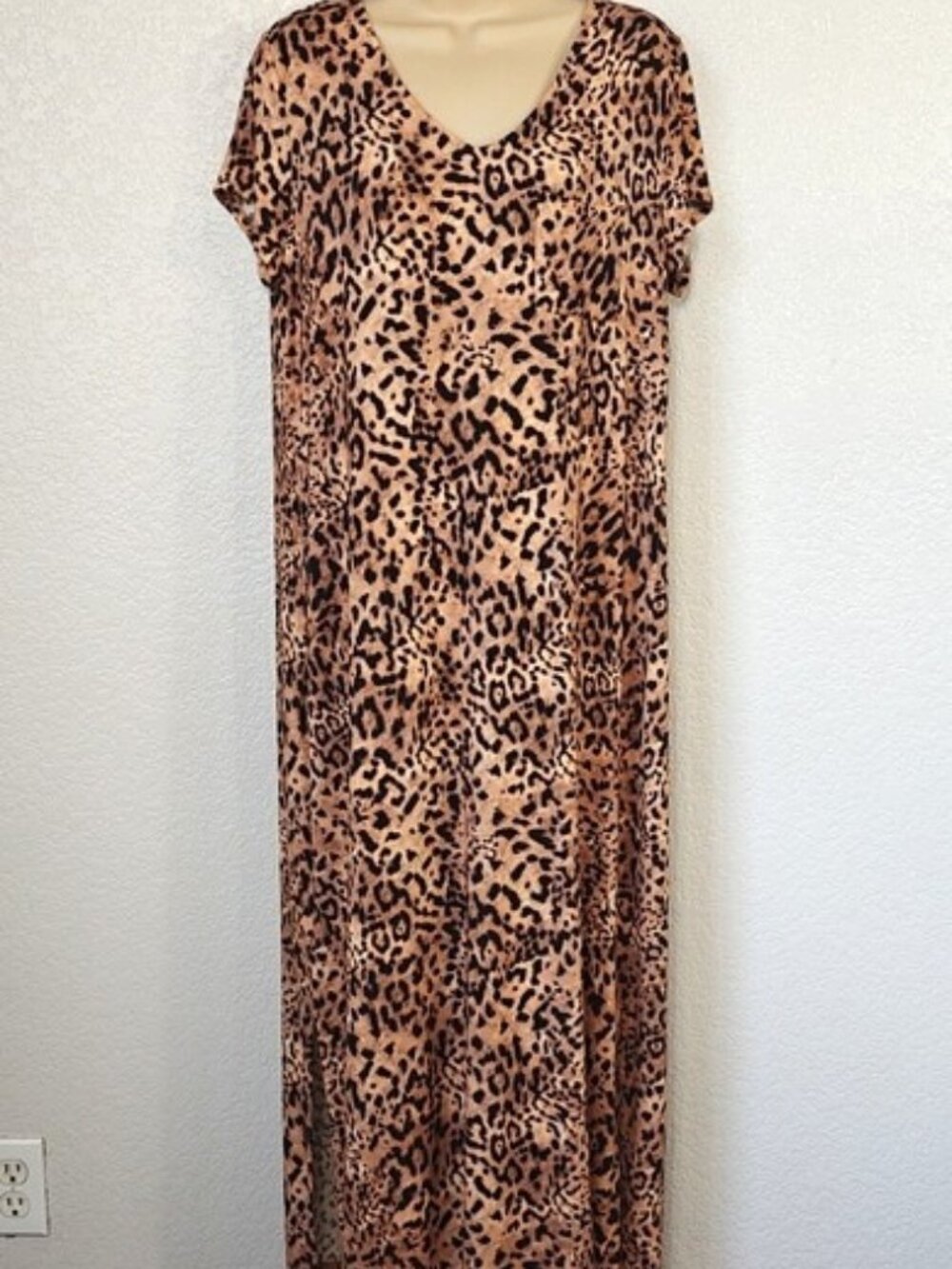Soma Size M Maxi Pajama Nightgown Cool Nights Leopard Print